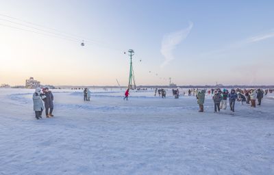 冬季松花江畔冰雪景观夕阳