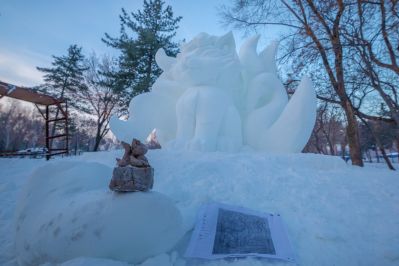 太阳岛雪博会雪雕持续上新1