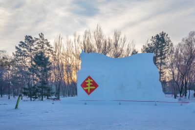 太阳岛雪博会雪雕持续上新1