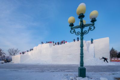 太阳岛雪博会雪雕持续上新1