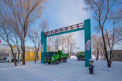 太阳岛雪博会雪雕造雪