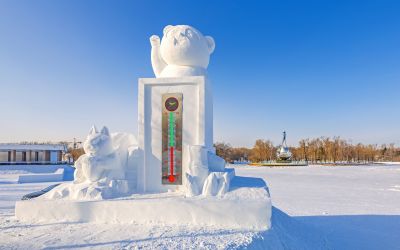 建设中的太阳岛雪博会