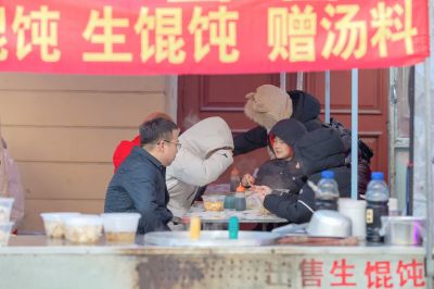 红专街早市