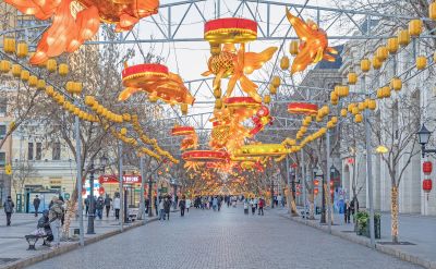 初春中央大街游人