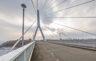 太阳岛初春江畔景色