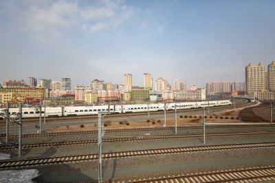 哈尔滨火车站 霁虹桥 高铁进站