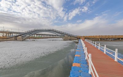 外滩湿地初春景色