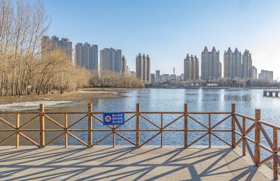 初春的体育公园