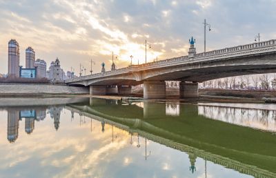 群力外滩湿地 何家沟江畔景色 