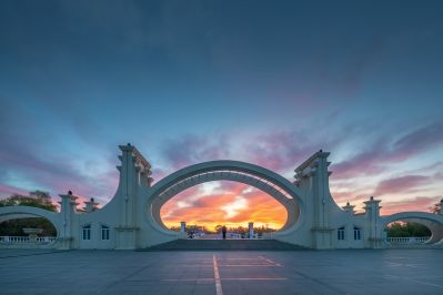 晨光中的太阳岛1