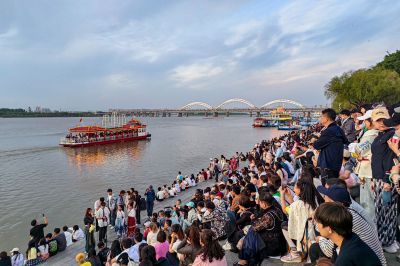 江畔防洪纪念塔斯大林公园