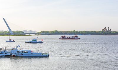 江畔斯大林公园初夏