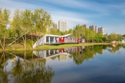 晨光中的丁香公园3