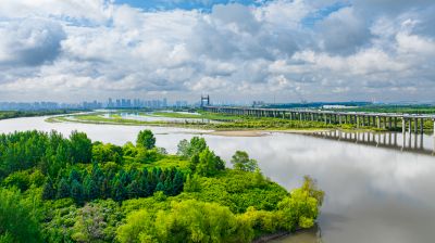 一湖三岛