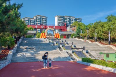 彩色的劳动公园1