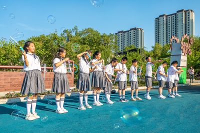 彩色的劳动公园1