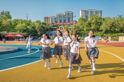 彩色的劳动公园1
