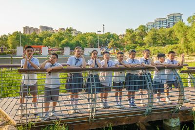 彩色的劳动公园1