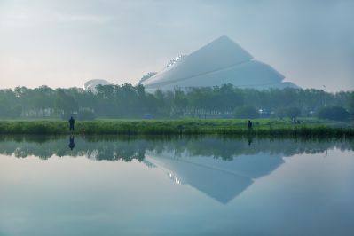 晨雾中的大剧院湿地2