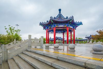 雨中的中国亭园2