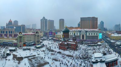 雪中教堂