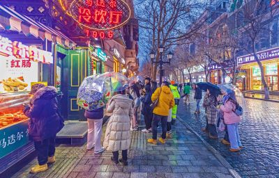冬雨中的中央大街 