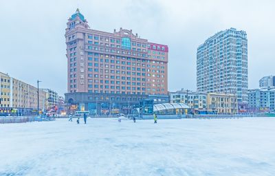 雪后江畔