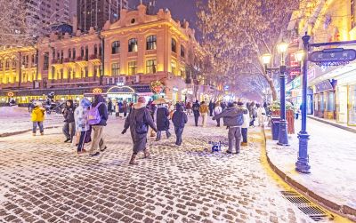 中央大街雪后夜色