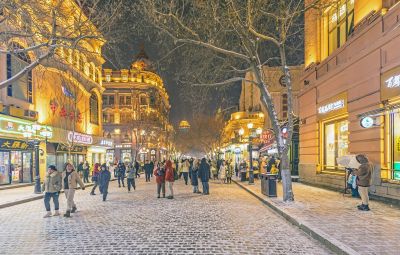 中央大街雪后夜色