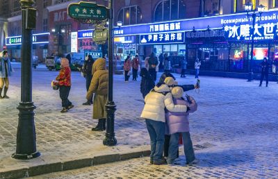 中央大街雪后夜色