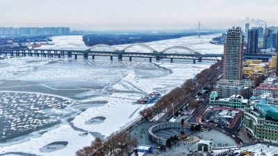 雪天松花江湿地