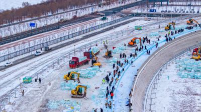 冰雪大世界施工