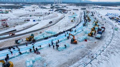 冰雪大世界施工