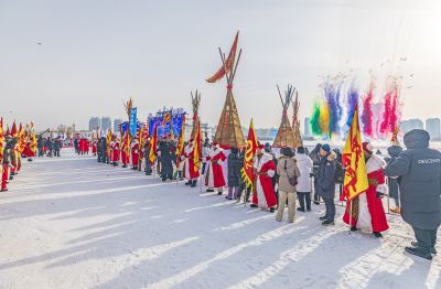 第五届哈尔滨采冰节