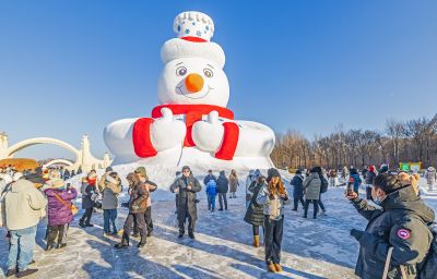 太阳岛大雪人 