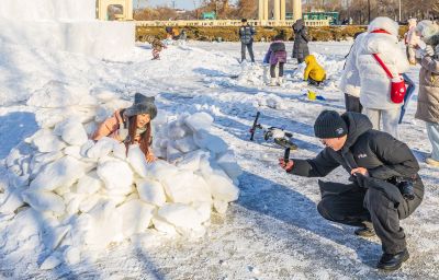 太阳岛大雪人 