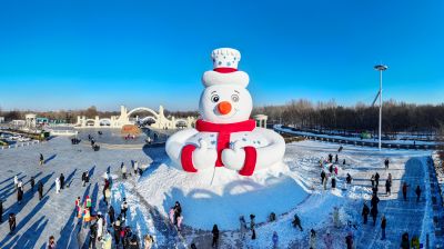 太阳岛大雪人雪人先生