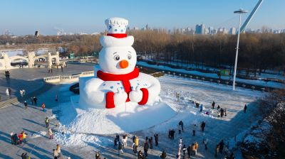 太阳岛大雪人雪人先生