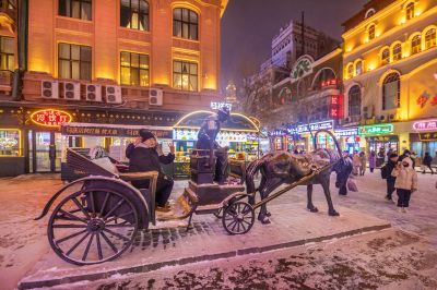 雪夜中央大街