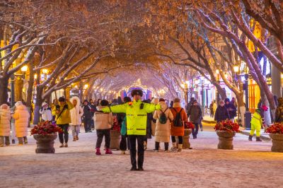 雪夜中央大街
