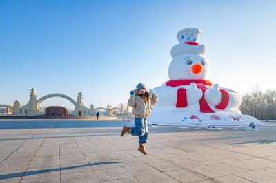 太阳岛雪人先生
