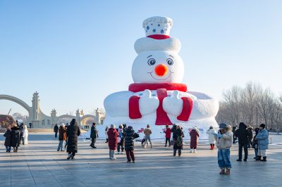 太阳岛雪人先生