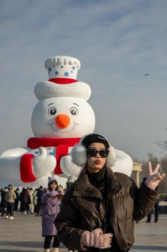 大雪人雪人先生打卡点
