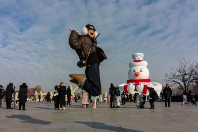 大雪人雪人先生打卡点