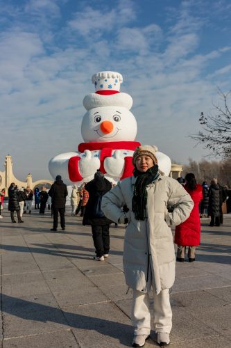 大雪人雪人先生打卡点