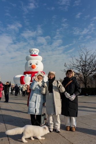 大雪人雪人先生打卡点