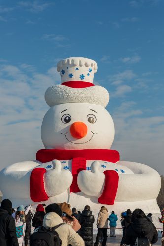 大雪人雪人先生打卡点
