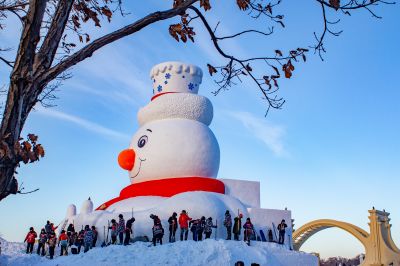 太阳岛雪人先生制作中