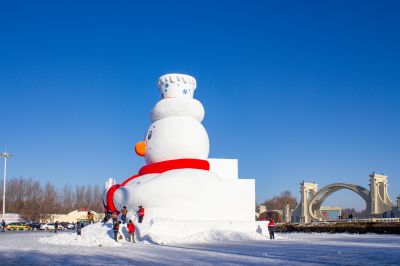 太阳岛雪人先生制作中