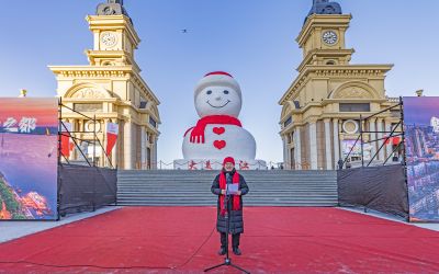 音乐长廊网红大雪人启动仪式 